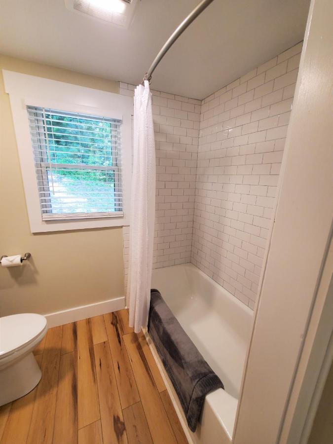 Oscar'S Hendo Retreat Villa Hendersonville Luaran gambar